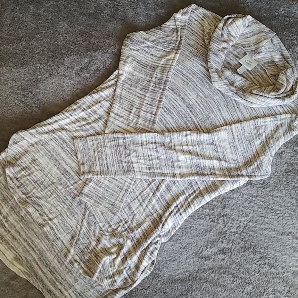 Tunic-length cowl-neck knit top